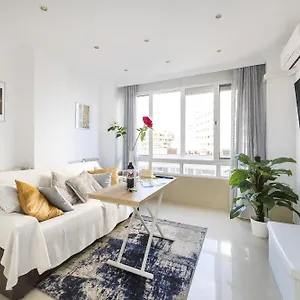 https://gala-torremolinos.hotelsinnerja.org